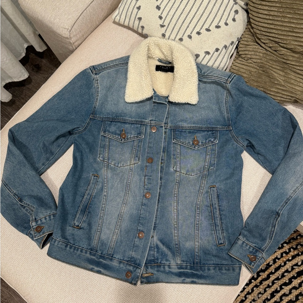 Triot unisex denim jacket